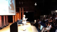 Professor Yunus addresses Conference of Top Business Leaders of Canada